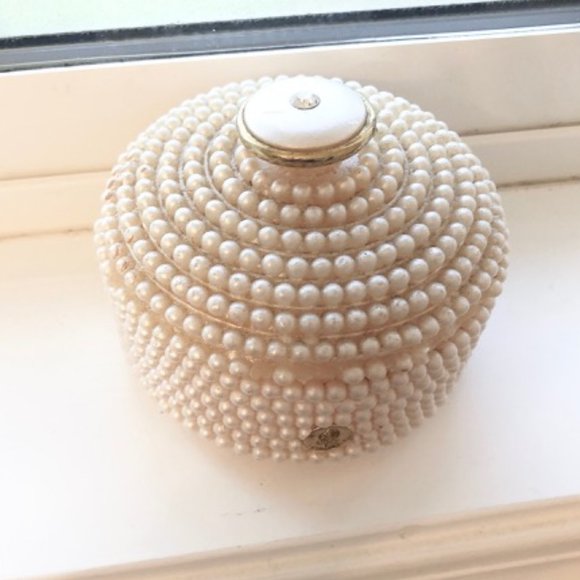Pearl Jewelry Box / Case - Picture 6 of 15